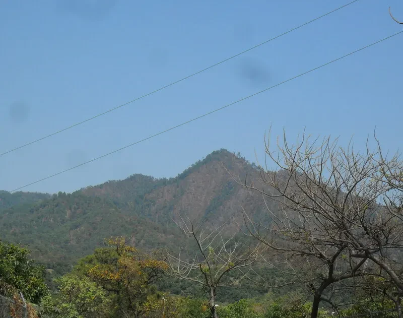 Cerro de los Tres Picos en Tacámbaro, Michoacán, la región donde estudian los alumnos del CBTA No. 69